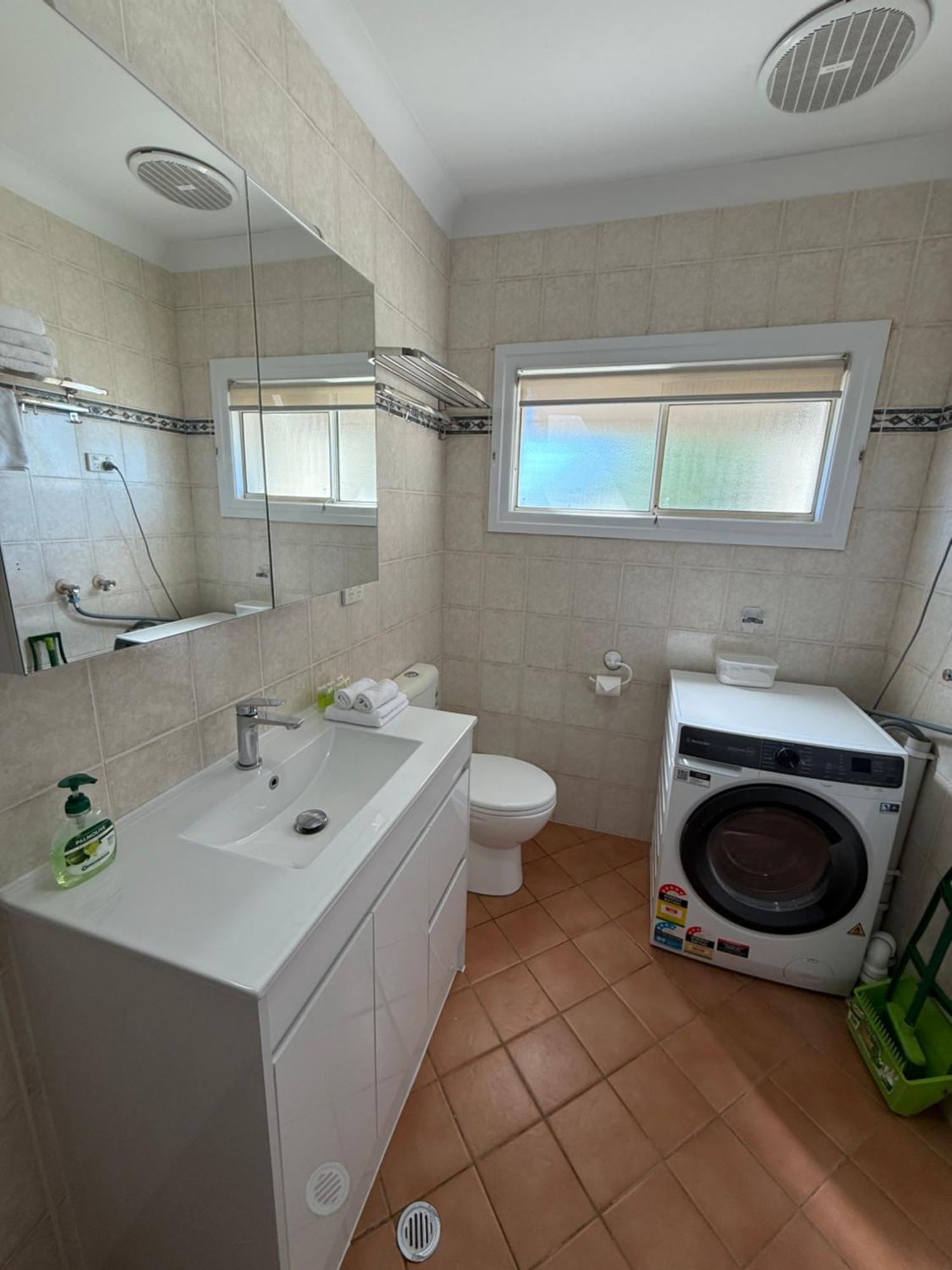 Hampton Court Apartments Brisbane Bagian luar foto