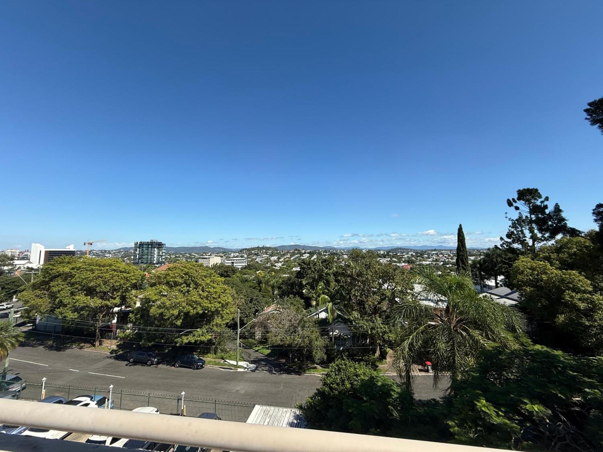 Hampton Court Apartments Brisbane Bagian luar foto